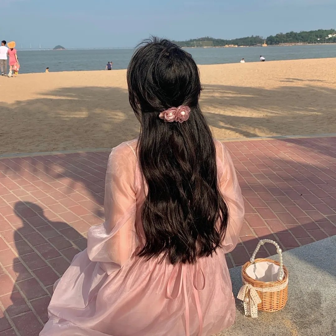 总之就是非常可爱~制服~